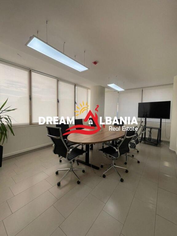 Premises for Rent in the center of Shkodra (ID 42611237)