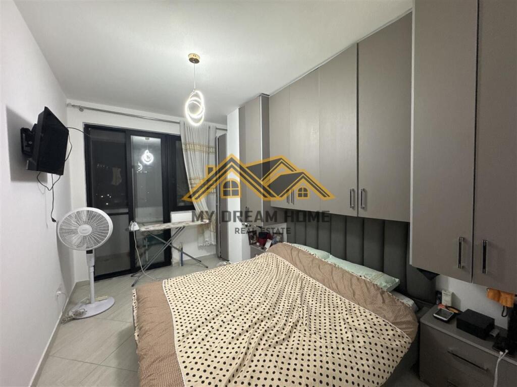 APARTAMENT 3+1+2 NE SHKOZET DURRES, PER SHITJE!