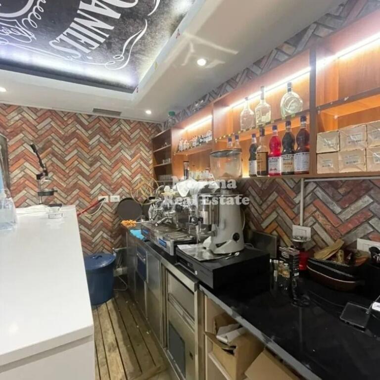 Rent | Business Premises | Bardhyl Street | 500 €/month