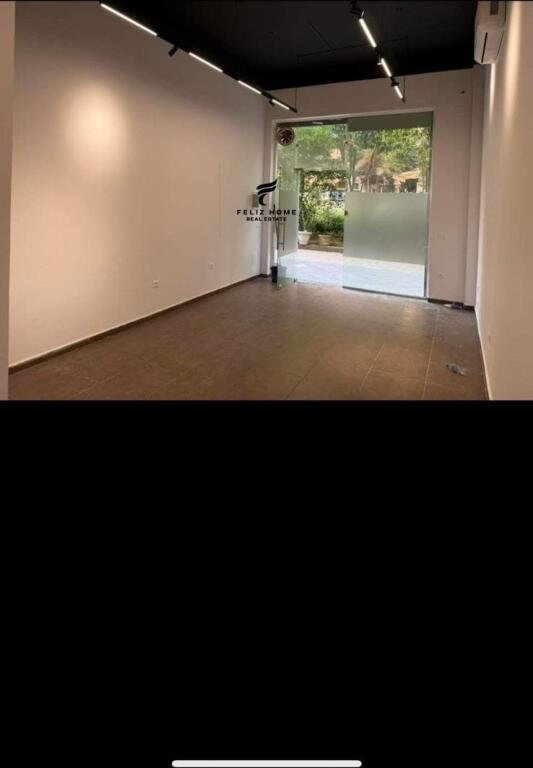 ZYRE ME QERA 33 M2 KOMUNA E PARISIT 55.000 LEKE