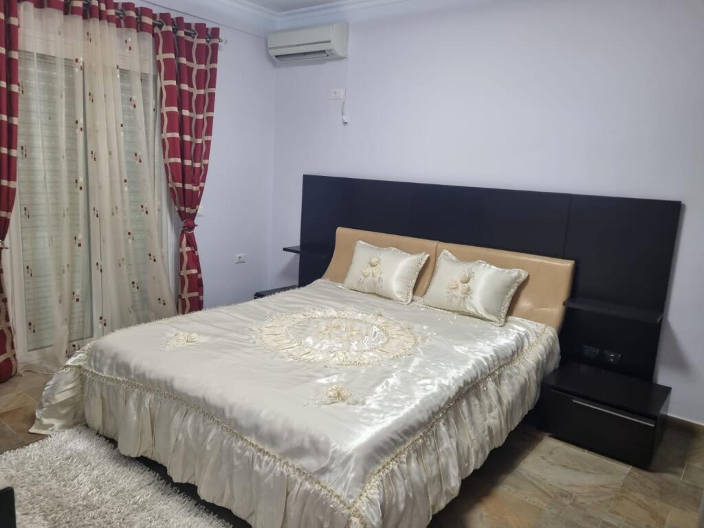 Apartament 1+1 me qera tek Vilat Gjermane