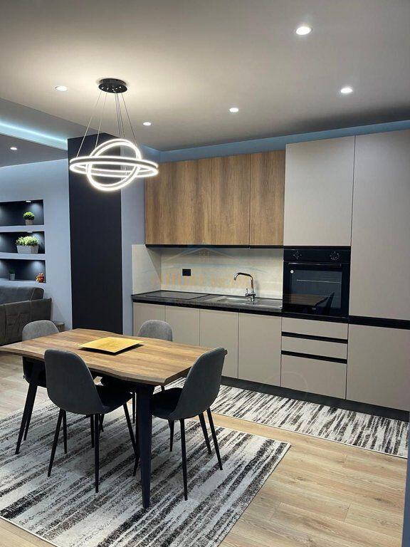 Qera, Apartament 2+1+2 , Unaza e Re, Tirane