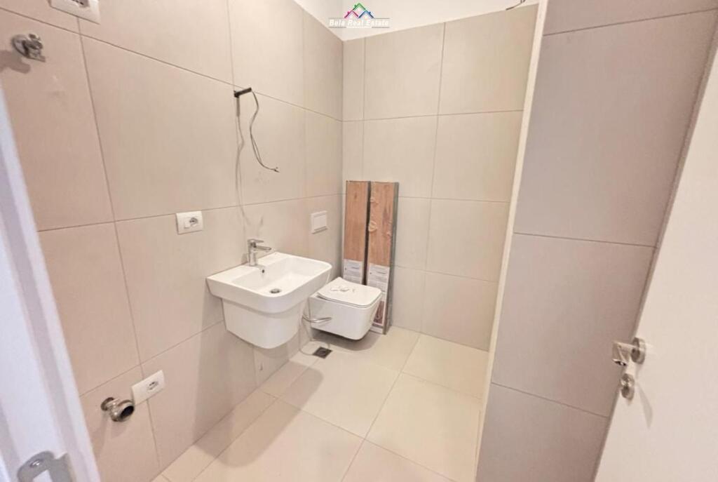 Office For Rent at Barrikadave Street (ID BZ2788) Tirane