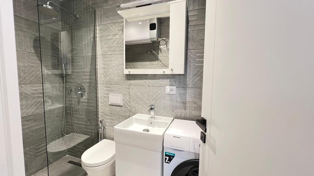 Apartament 1+1 ne shitje , Blloku i Ambasadave