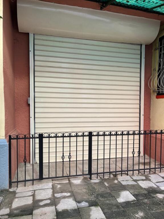 ZYRE ME QERA 30 M2 ETC 800 EURO