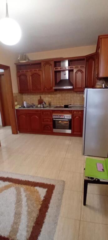 Jepet me qira 1+1 Rruga e Bogdaneve 550 mije leke