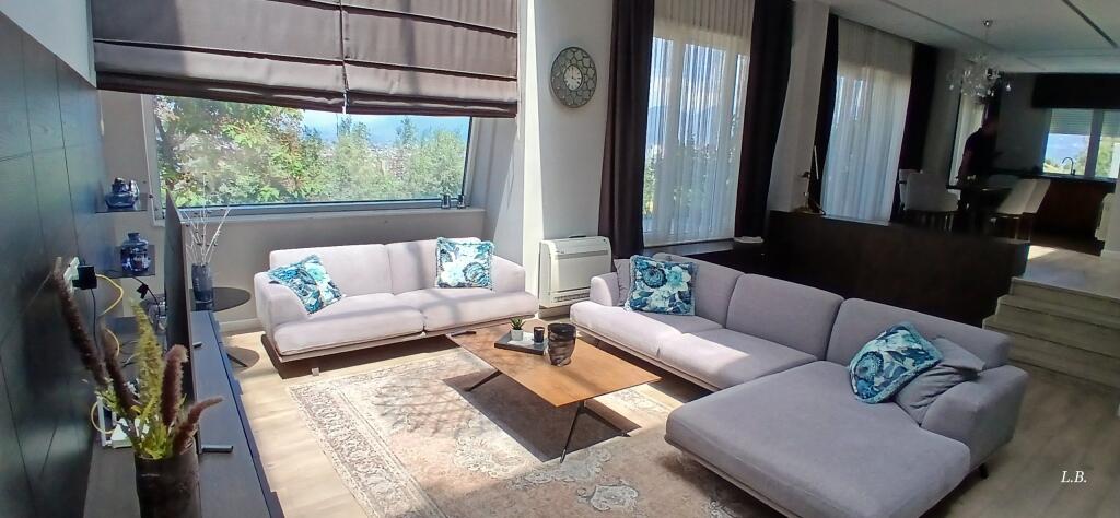 Vilë Luksoze me Pishinë – Rezidenca Kodra e Diellit 2