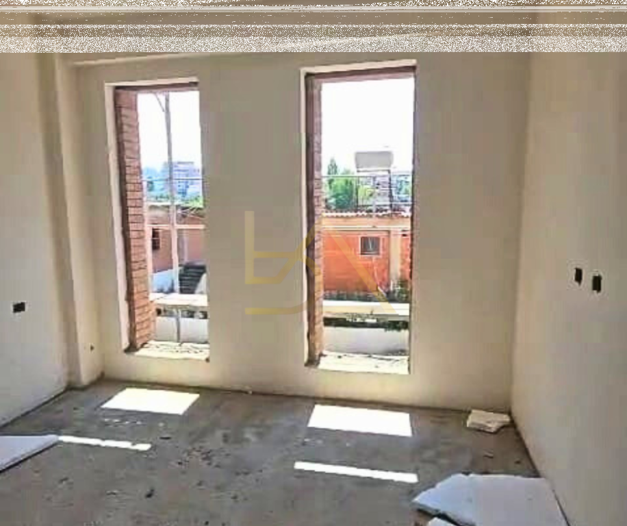 Shitet Apartament – Tiranë
