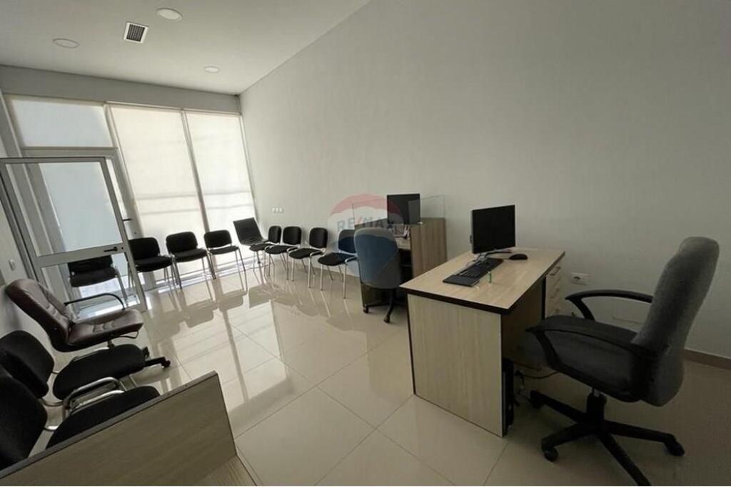 Office - For Sale - Ali Demi Street, Tirana(ID: 530181090-91)