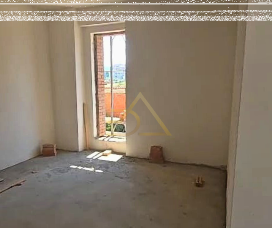 Shitet Apartament – Tiranë