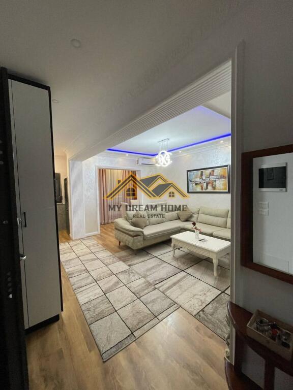 Shitet, Apartament 2+1, Ish Fabrika Bukes, Durres