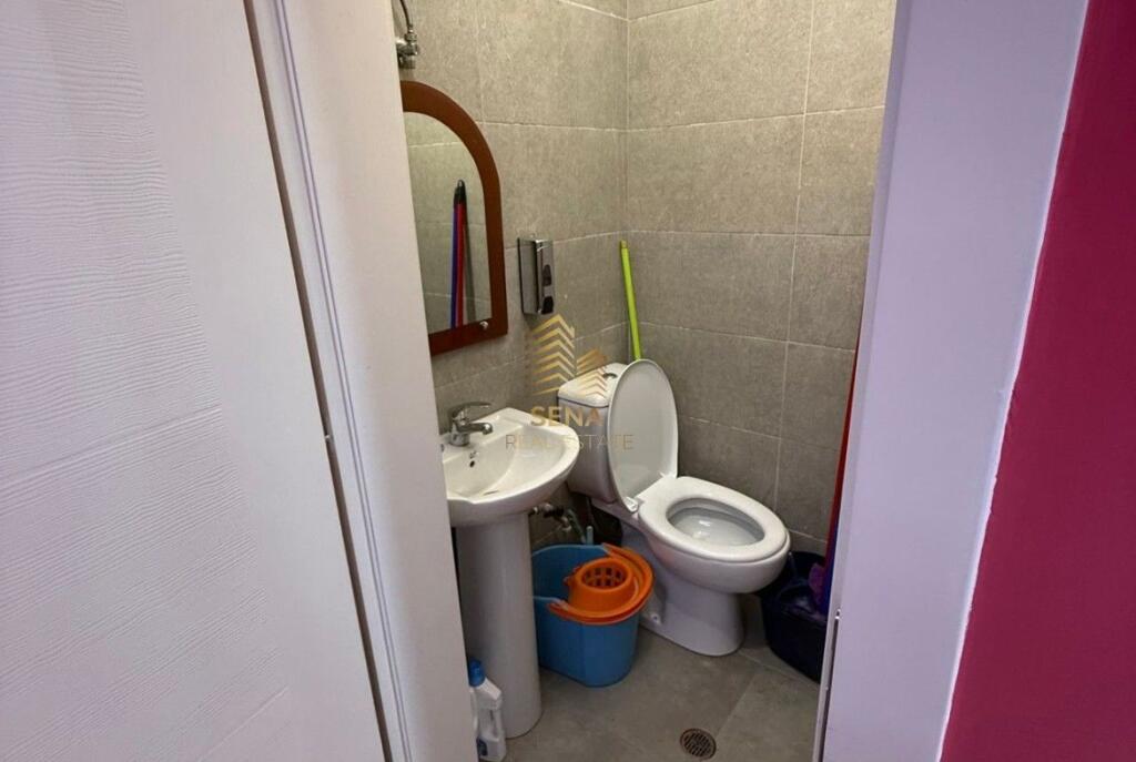 Rent, Business Premises, Shkoze – Tom Doshi Complex, 300 Euro/Month