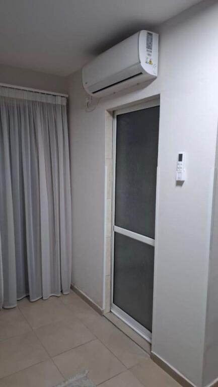 Garsoniere me qera prane Mondialit tek 21 Dhjetori