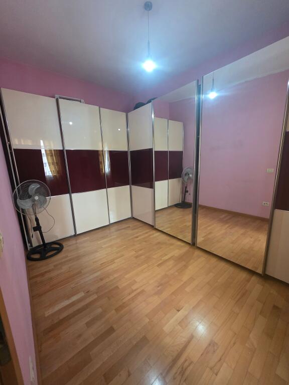 Duplex for rent, Jordan Misja Street