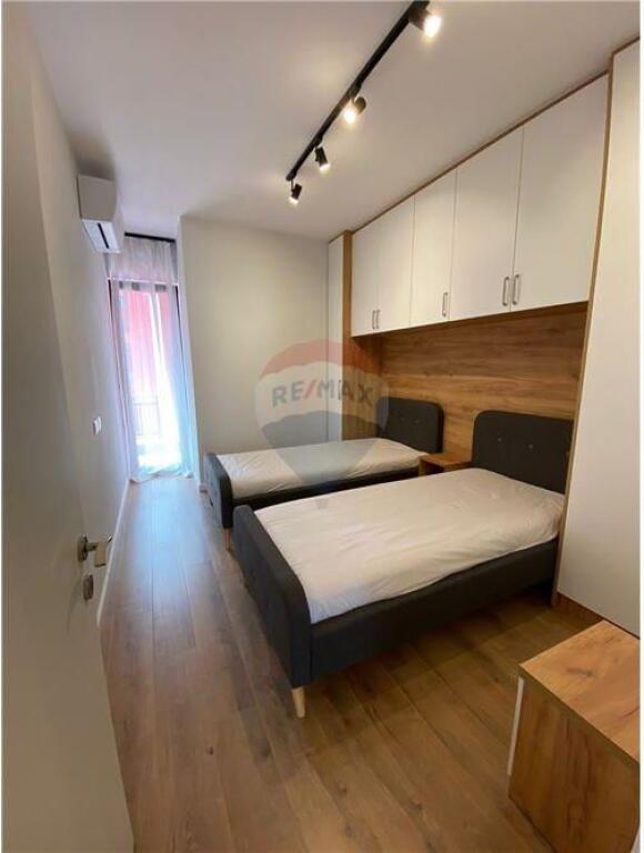 Apartament - Për Shitje - Kompleksi Arlis, Tiranë