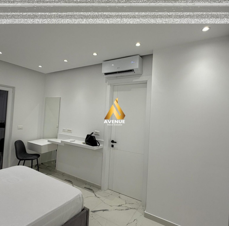 Jepet me Qera Apartament 1+1 – Zogu i Zi, Tiranë