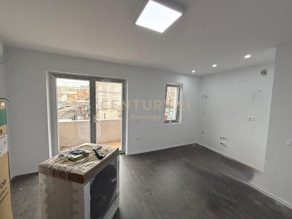 APARTMENT 1+1 FOR RENT ON BARDHYL STREET