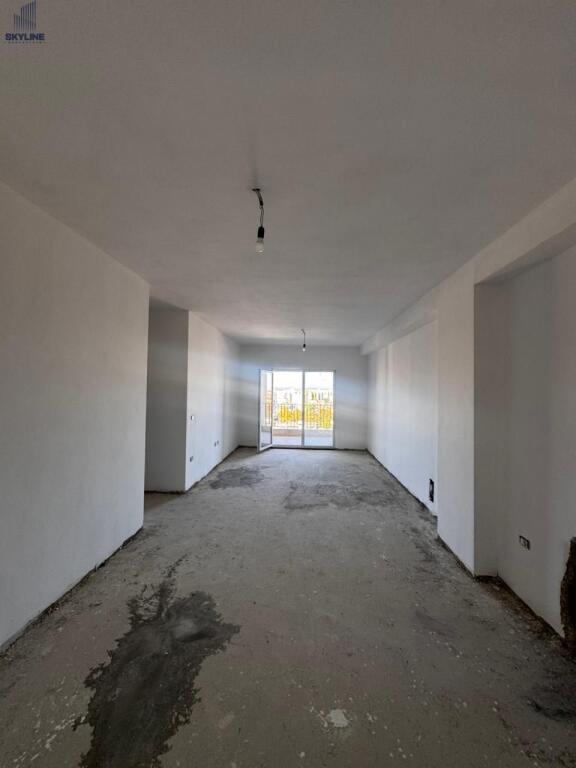 Shitet Apartament 2+1-Kompleksi Aura