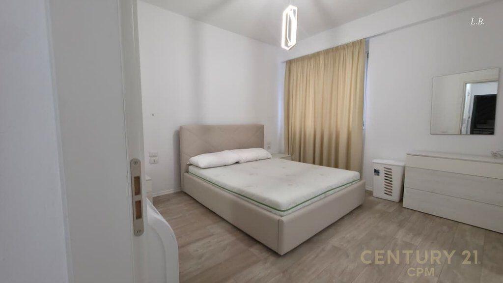 Apartament 2+1+2 TEK LIQENI I THATE
