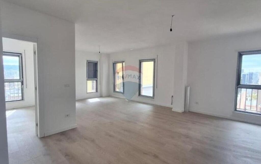 Apartament - Për Shitje - Rruga Qemal Stafa, Tiranë(ID: 530181096-203)