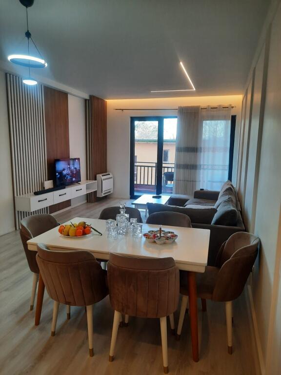 For rent Apartment 2+1+2 Arlis Complex (Dibra street) 750 euro