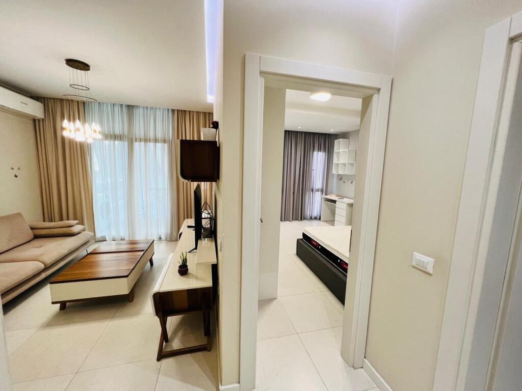 Appartamento 1+1, Kika 2!