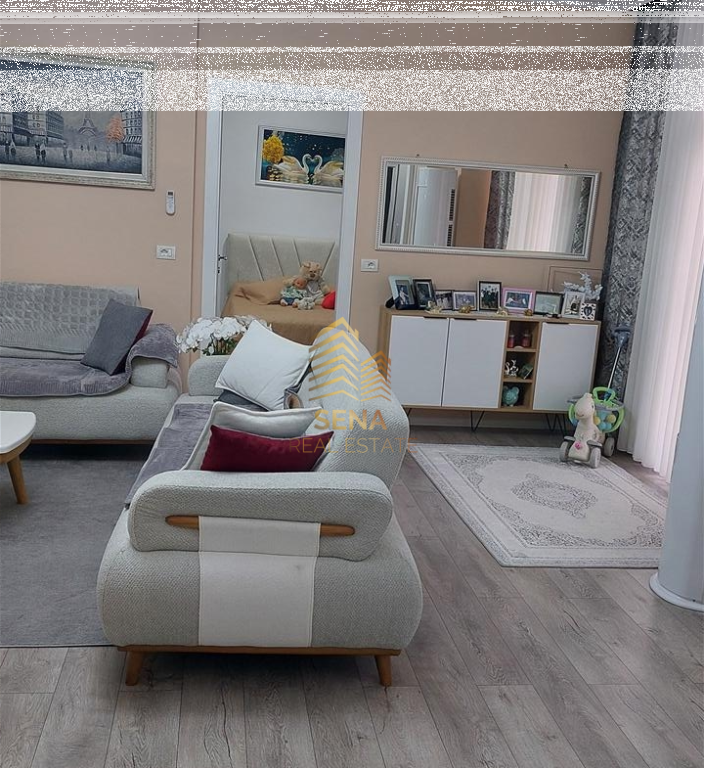 Shitet, Apartament 2+1+2WC+Verand, Fresk, 150,000 Euro I Diskutueshem