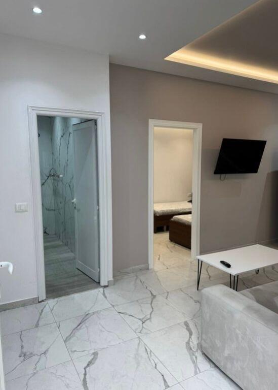 Rent, Apartment 1+1, 5 Maji Street, Tirana.