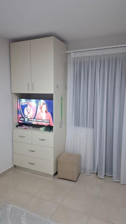 Garsoniere me qera prane Mondialit tek 21 Dhjetori