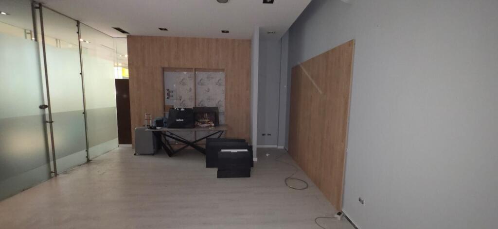 Shop / Office for Rent – Vesa Center, Bllok