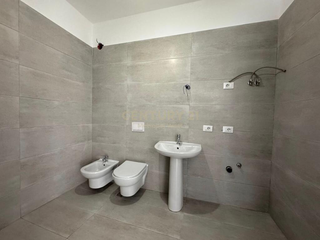 Apartament 2+1+2 per Shitje, Kompleksi Xheluks