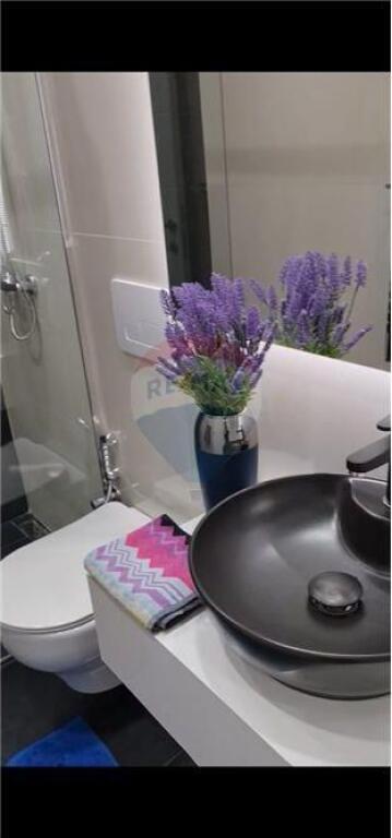 Apartament 2+1+2 me qera ne Bllok