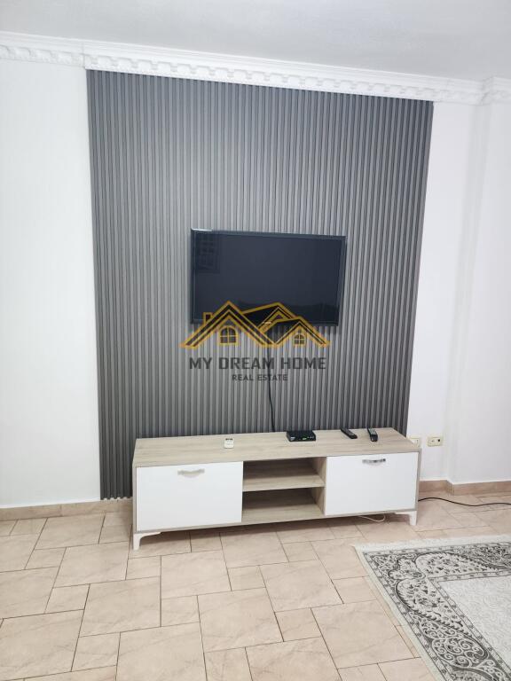 SHITET APARTAMENT 1+1 PLAZH DURRES !