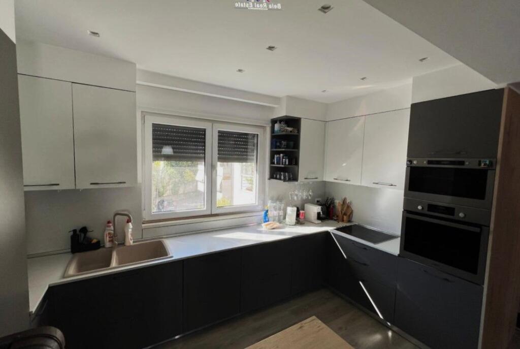 Apartament Me Qera 3+1+2 Prane TEG (ID B230189) Tirane