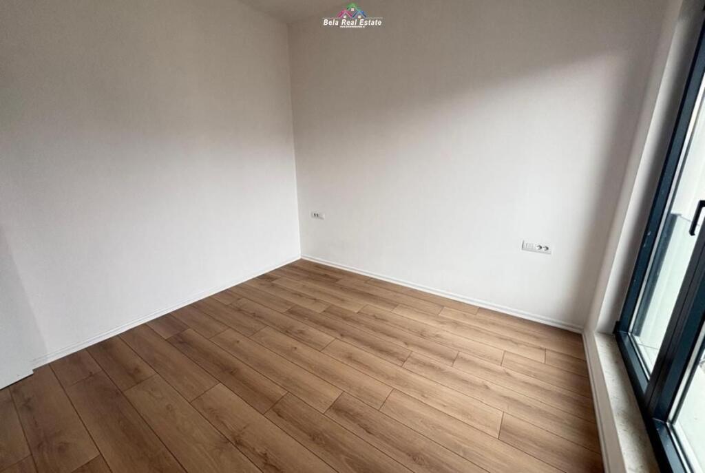 Office For Rent at Barrikadave Street (ID BZ2788) Tirane