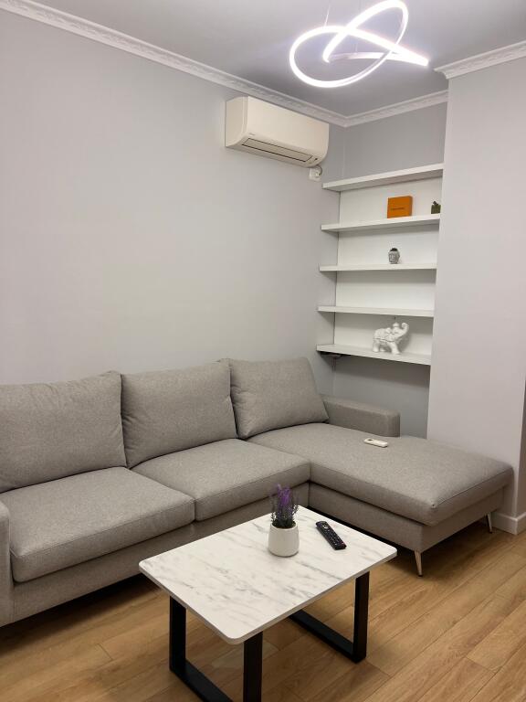 Jepet me qira 1+1 KODRA E DIELLIT PRANE ELEONORA 550€