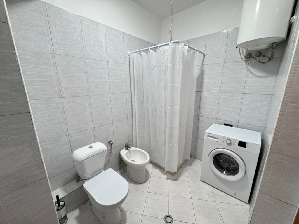 JEPET 1+1 ME QIRA NE ASTIR