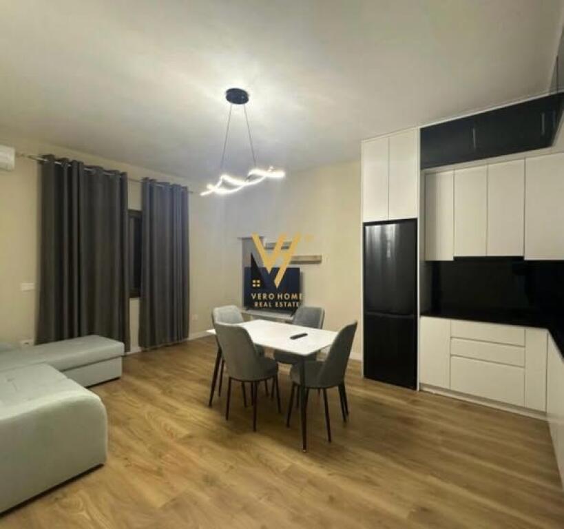 JEPET APARTAMENT 2+1 ME QIRA NE SAUK 500 EURO