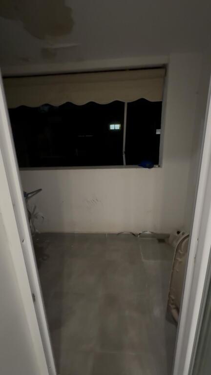 hyrje me qera afer spitalit