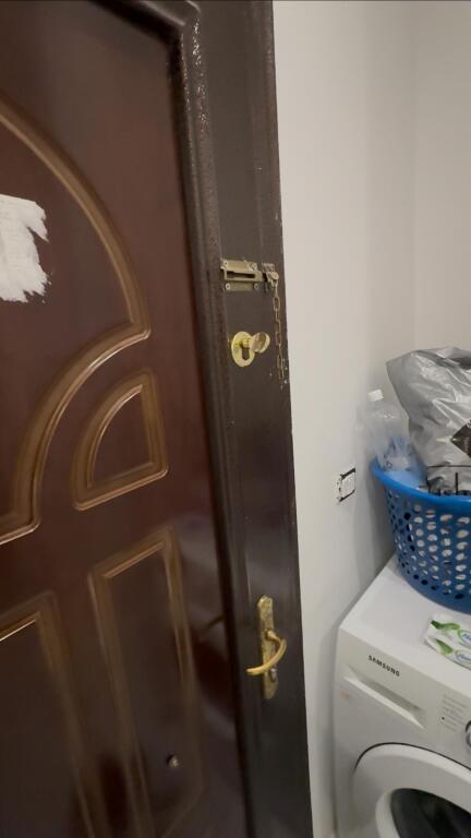 hyrje me qera afer spitalit