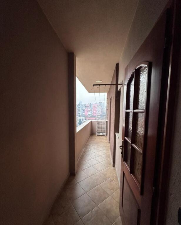 Jepet me qera Apartamenti 1+1 , Zogu i Zi prapa karburantit Er Petrol 450 Mije leke