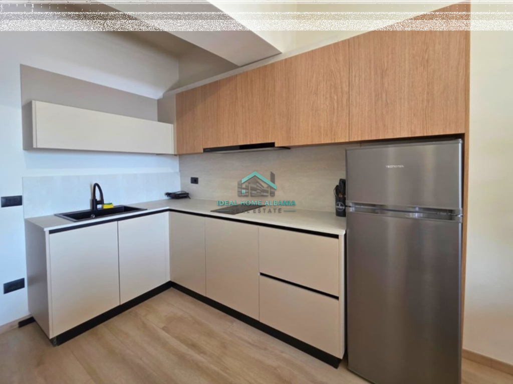 Apartament 1+1 per Shitje, Lungomare, Vlore.