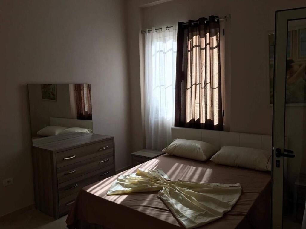 Super ap 2+1 at Fresku (gas point)