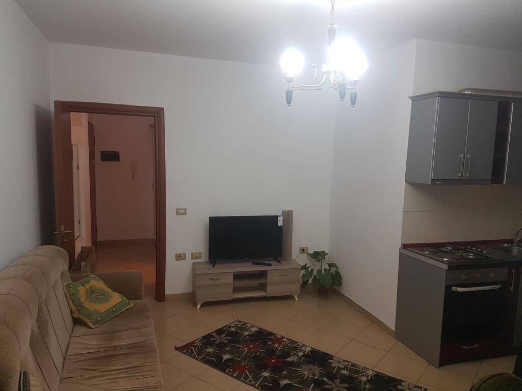 Apartent 1+1 for rent at the Cabej Mistomame buildings