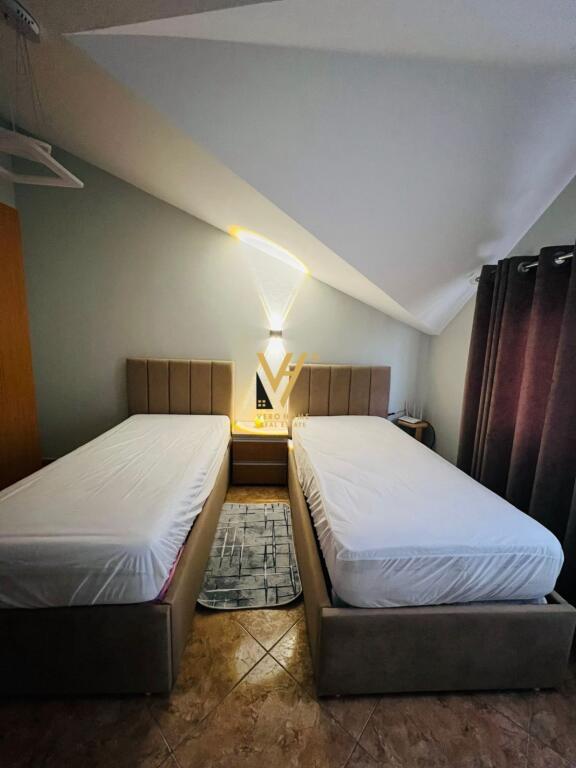 JEPET APARTAMENT 2+1 ME QIRA TE ISH PARKU 70.000 LEKE