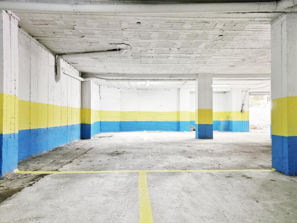 Shitje | Garazhd | Rruga Ali Demi Pallati Mbrapa Sofi| 16000 €