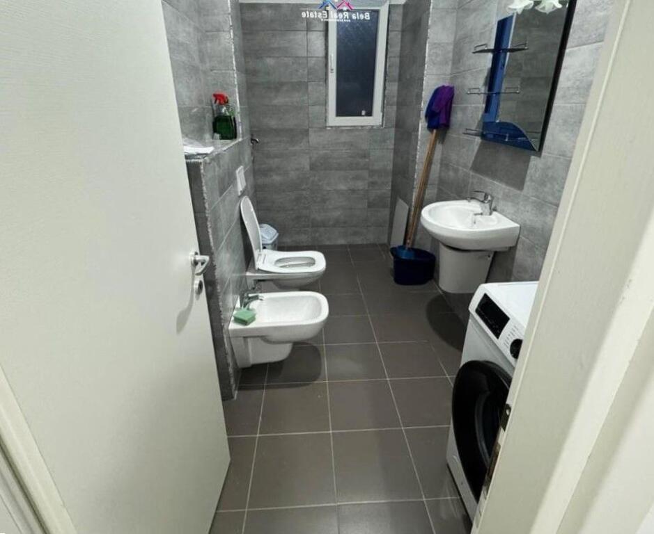 Appartamento In Affitto 1+1+Posto Auto A Astir (ID B2101426) Tirana