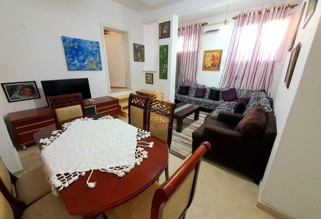 Shitet, Apartament 2+1+Verand+Depo, Xhamia e Tabakeve, 140,000 Euro