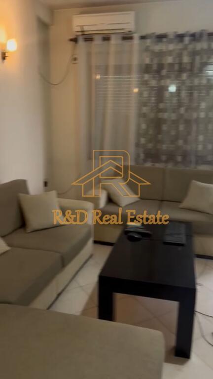 🏠 SHTËPI NË SHITJE – Rruga Sule Bega (Shkolla e Kuqe)