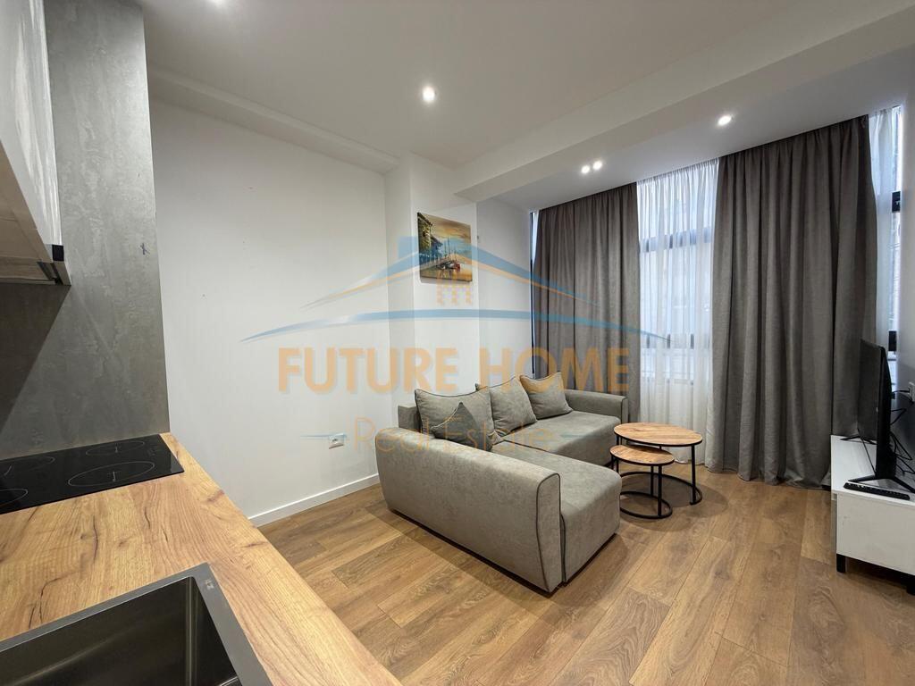 Qera, Apartament 1+1, Komuna e Parisit, Tiranë